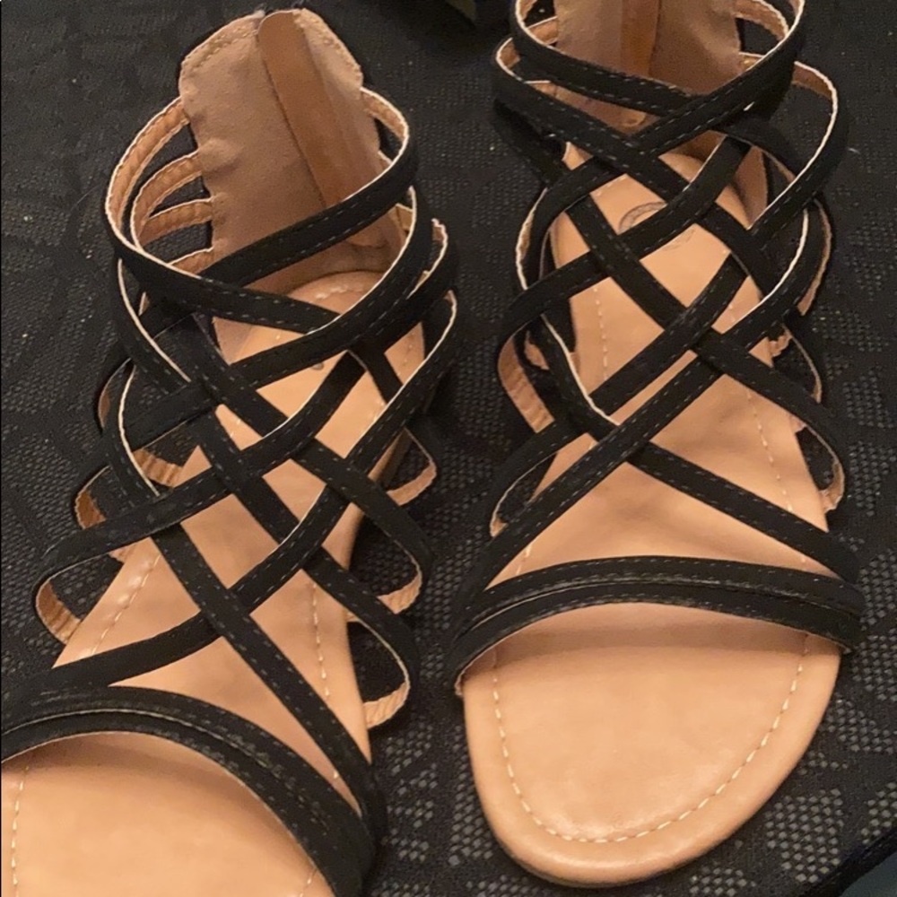 Journee Collection Black Gladiator Sandals